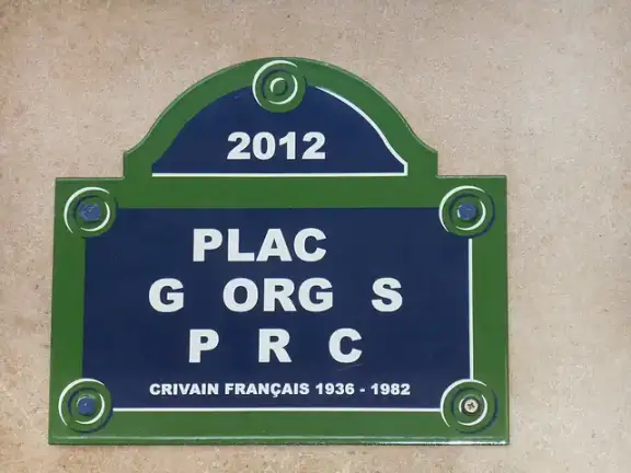 A Georges Perec commemorative sign with the letter E omitted from its wording.